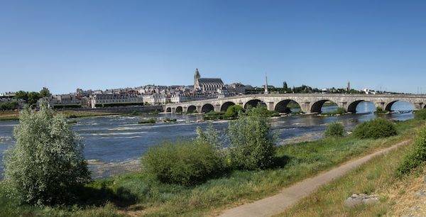 Quelles sont les astuces et conseils pour trouver une location de camping à La Plaine sur Mer en Loire Atlantique ?